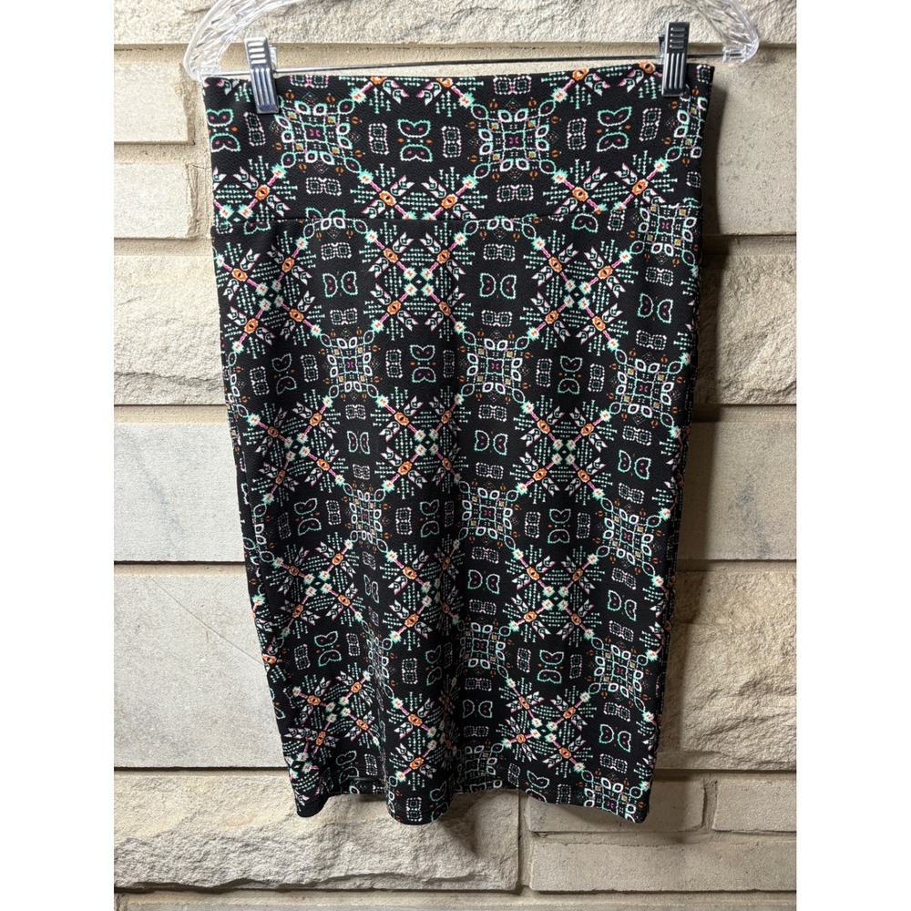 LuLaRoe Cassie Pencil Skirt Small Black Geometric Kaleidoscope Print Knit Womens